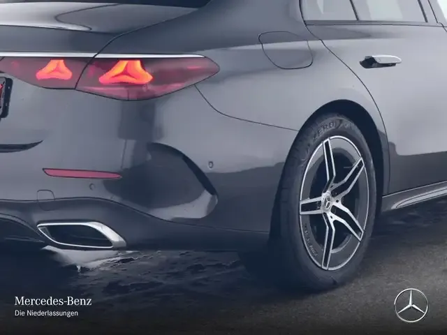 Mercedes-Benz E 200