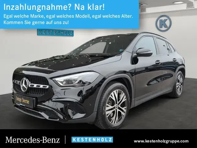 Mercedes-Benz GLA 220