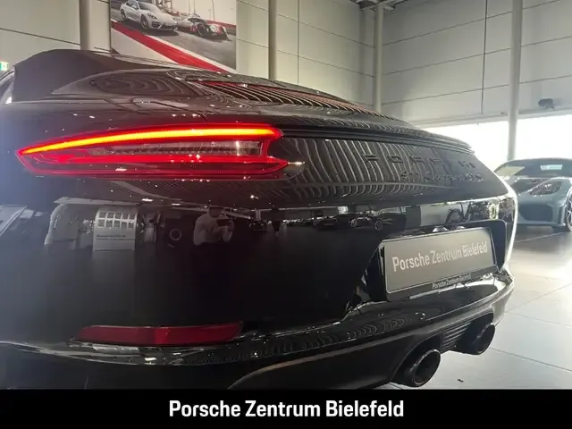 Porsche 991