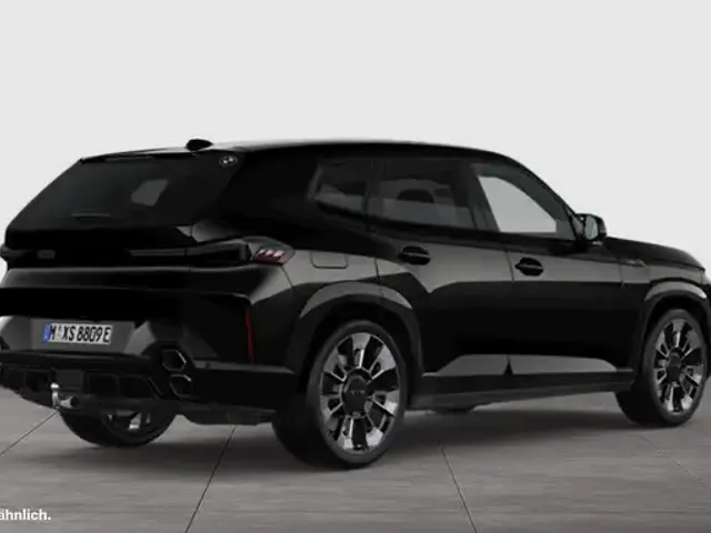 BMW XM