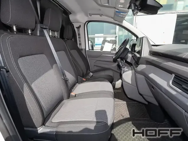 Volkswagen T7 Transporter
