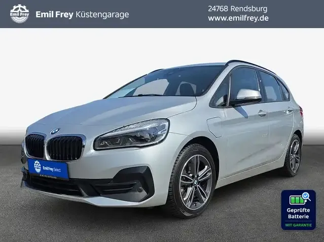 BMW 225