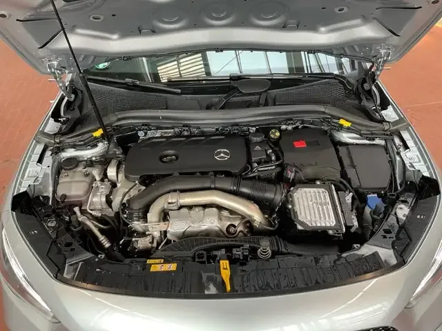 Mercedes-Benz GLA 220