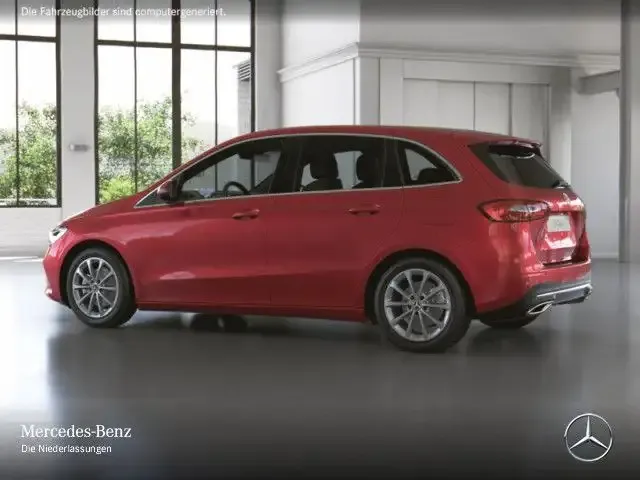 Mercedes-Benz B 200