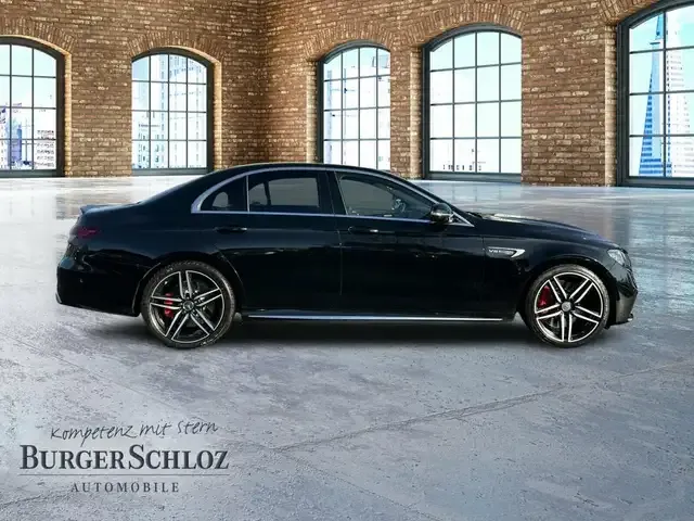 Mercedes-Benz E 63 AMG