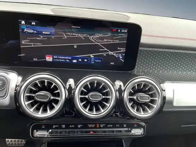 Mercedes-Benz EQB 350