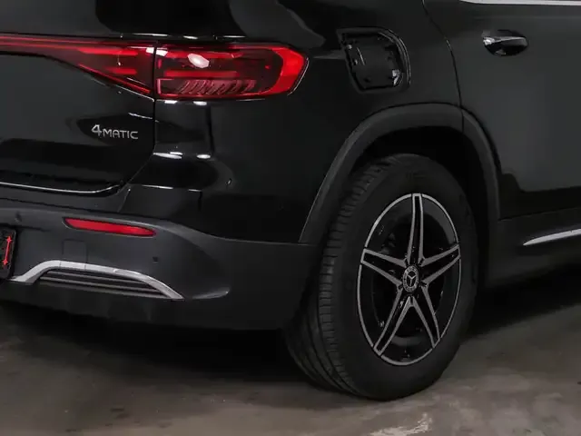 Mercedes-Benz EQB 350