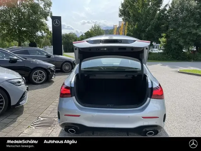 Mercedes-Benz A 35 AMG