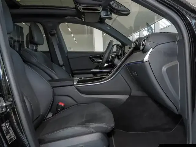 Mercedes-Benz GLC 200