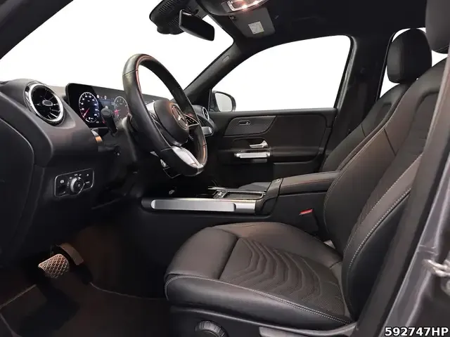 Mercedes-Benz GLB 180