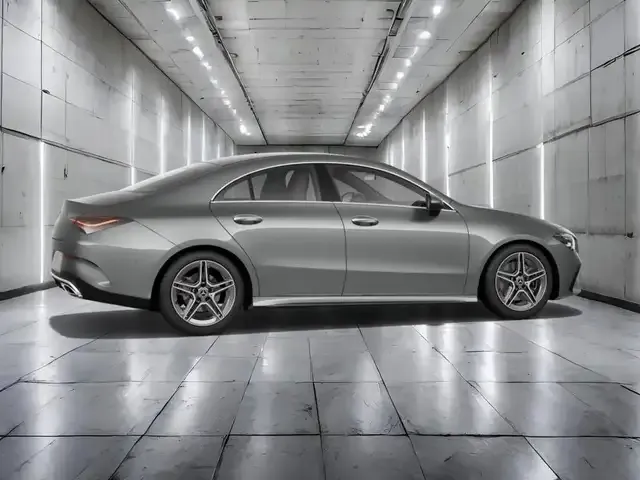 Mercedes-Benz CLA 200