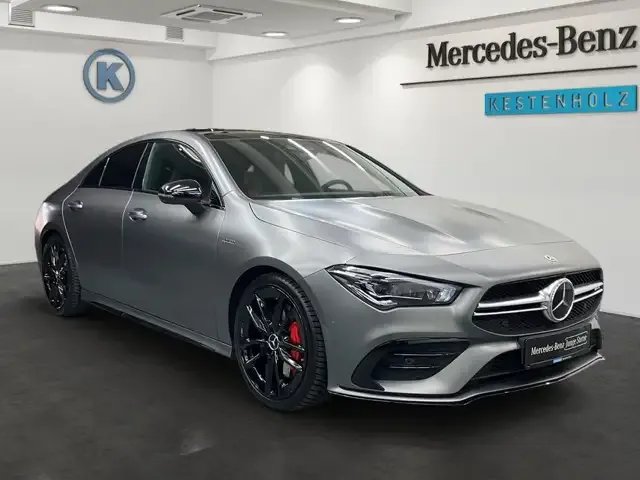 Mercedes-Benz CLA 35 AMG
