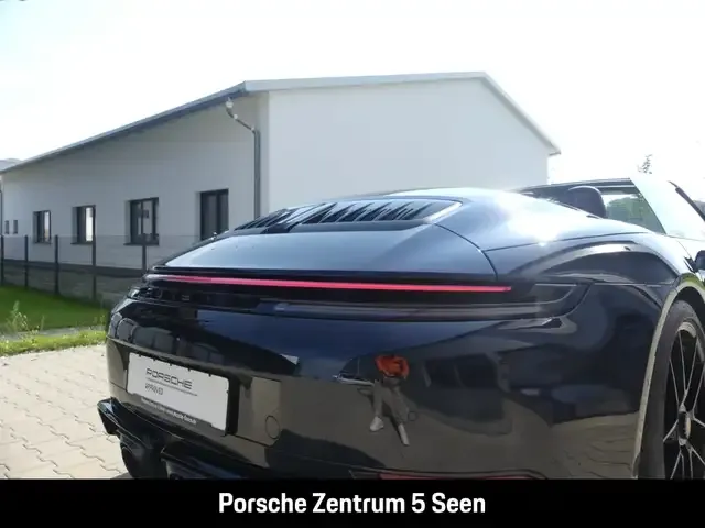 Porsche 992