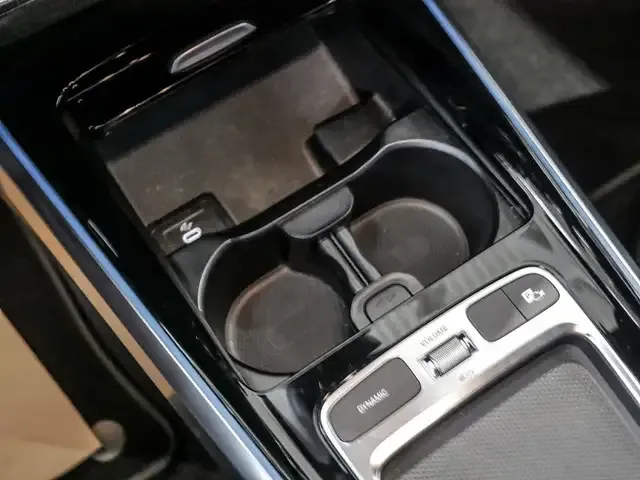 Mercedes-Benz EQB 350