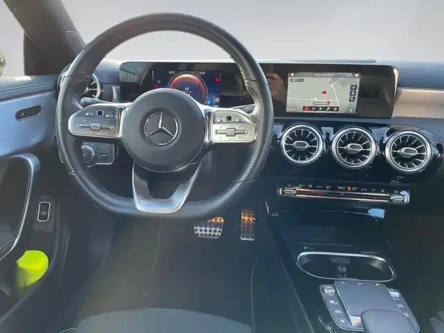 Mercedes-Benz CLA 250