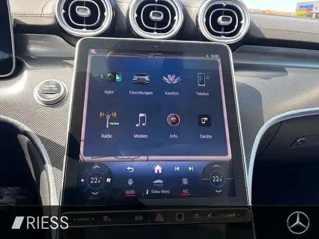 Mercedes-Benz C 220