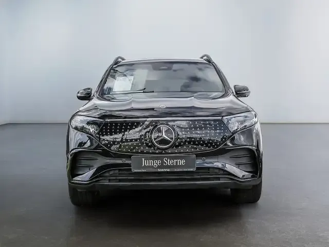Mercedes-Benz EQB 300