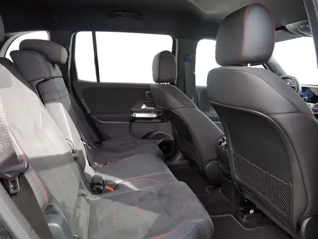 Mercedes-Benz EQB 300