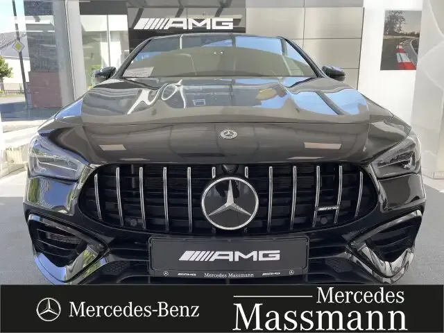 Mercedes-Benz CLA 45 AMG