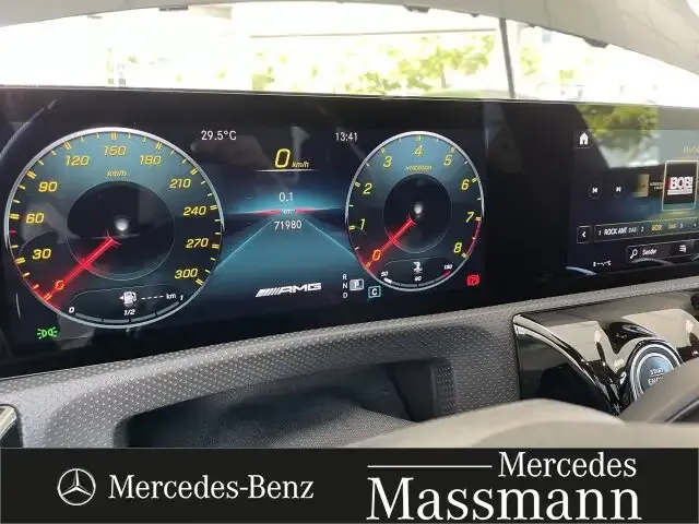 Mercedes-Benz CLA 45 AMG