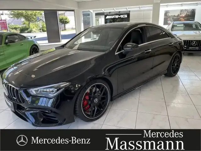 Mercedes-Benz CLA 45 AMG