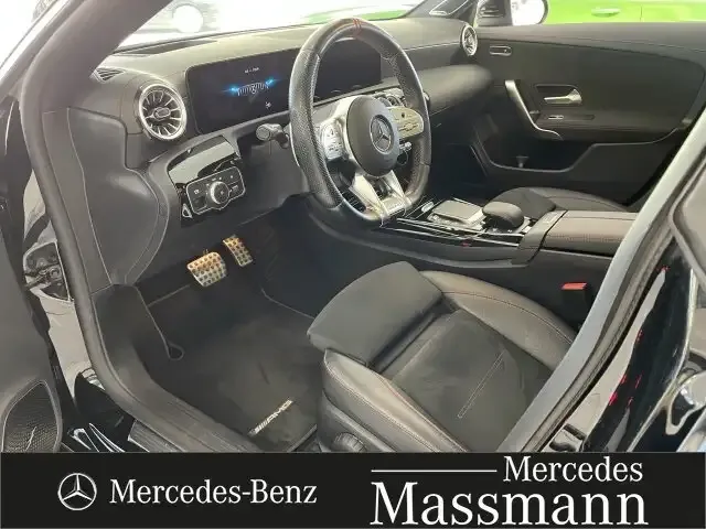 Mercedes-Benz CLA 45 AMG