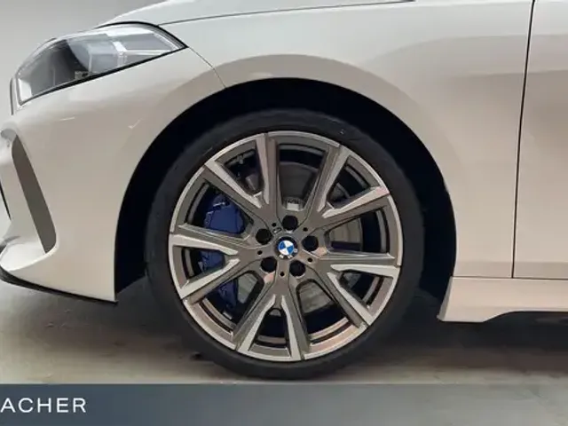 BMW 135