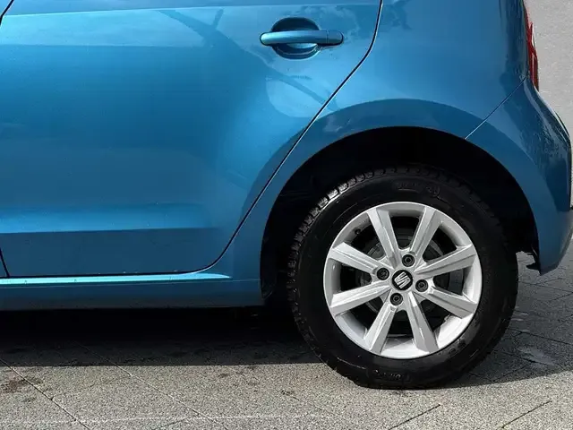 SEAT Mii