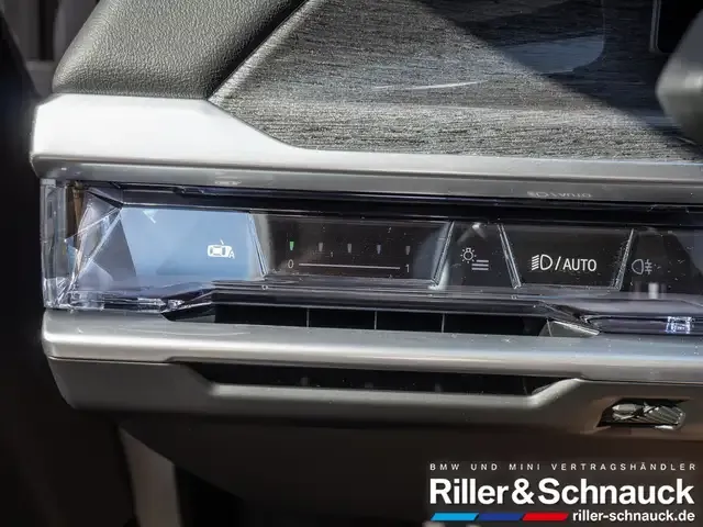 BMW 750