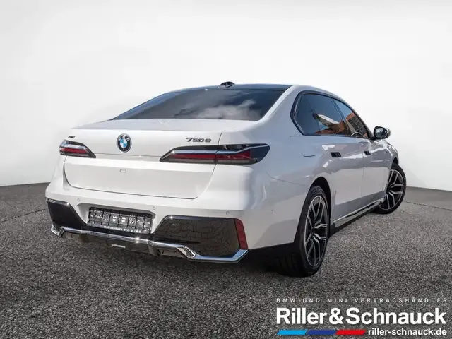 BMW 750