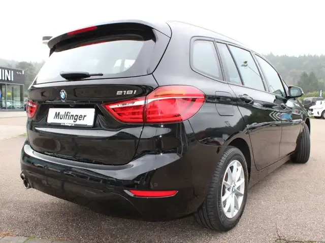 BMW 218