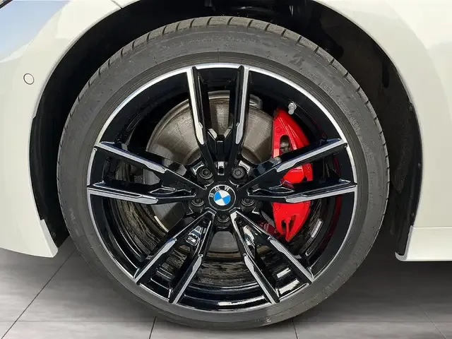 BMW 340