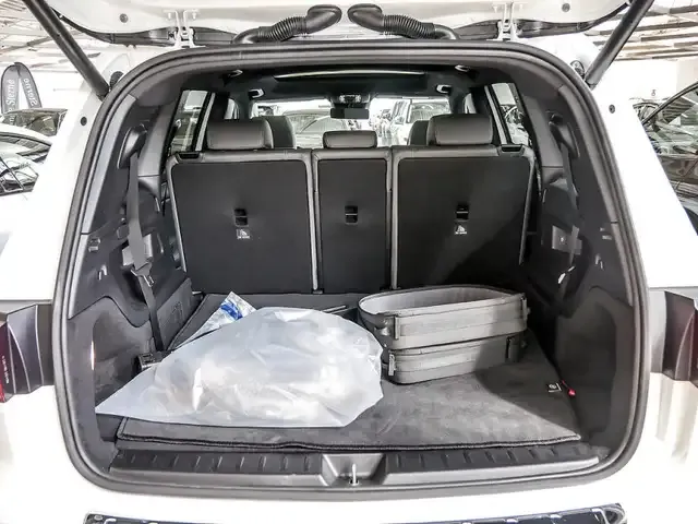 Mercedes-Benz EQB 300