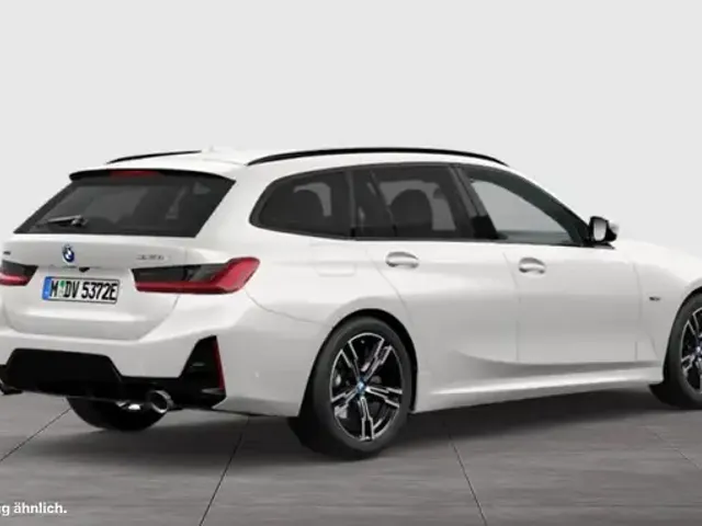 BMW 330