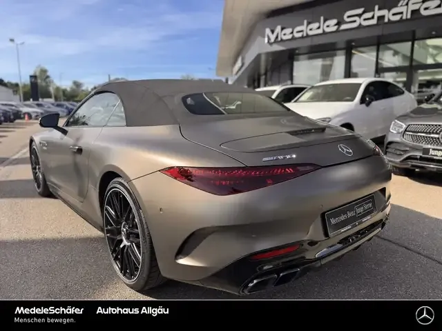 Mercedes-Benz SL 63 AMG