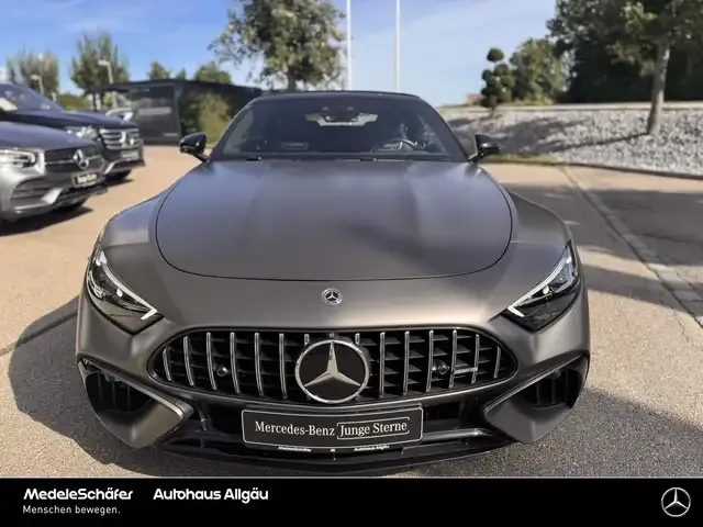 Mercedes-Benz SL 63 AMG