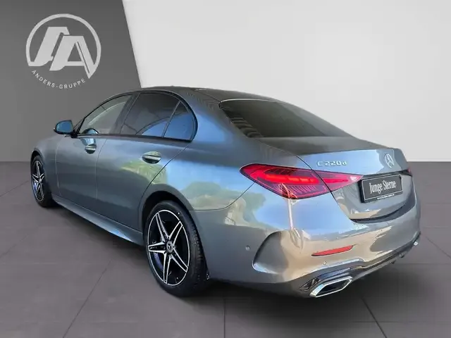 Mercedes-Benz C 220
