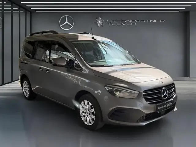 Mercedes-Benz T-Class