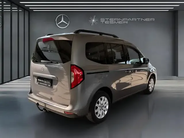 Mercedes-Benz T-Class