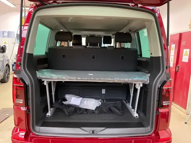 Volkswagen T6.1 California