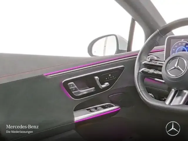 Mercedes-Benz EQE 300