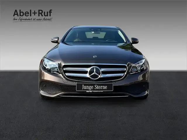 Mercedes-Benz E 350