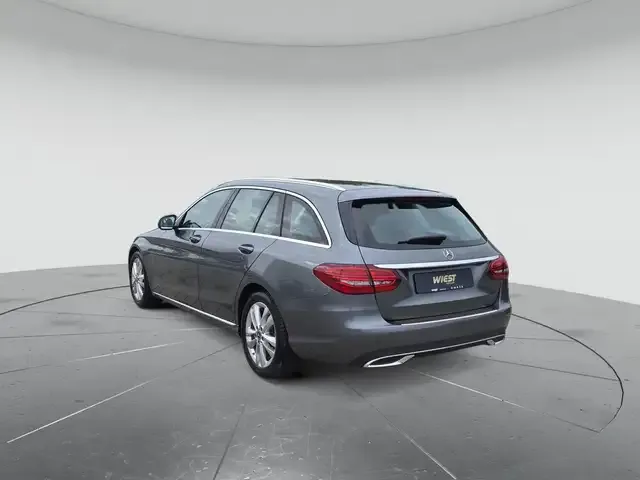 Mercedes-Benz C 200