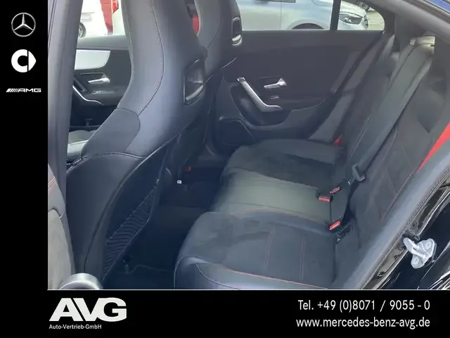 Mercedes-Benz CLA 45 AMG