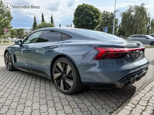 Audi e-tron GT