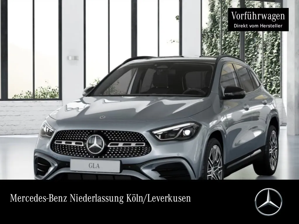 Mercedes-Benz GLA 220