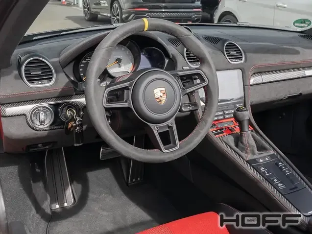 Porsche 718 Spyder