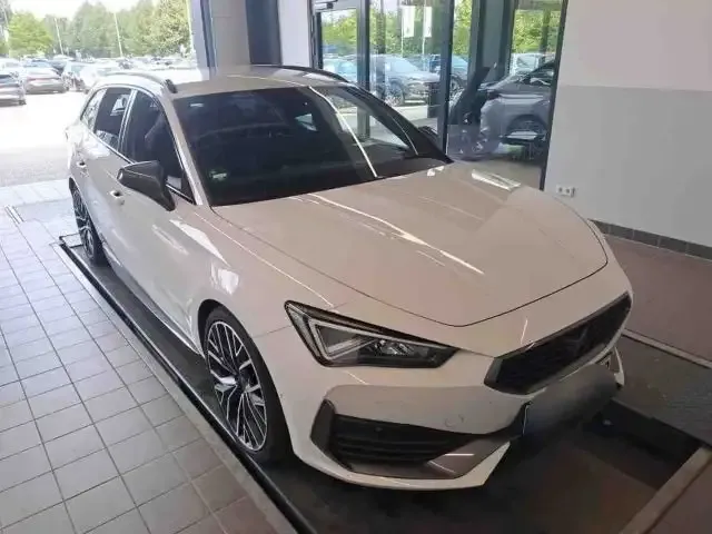 CUPRA Leon
