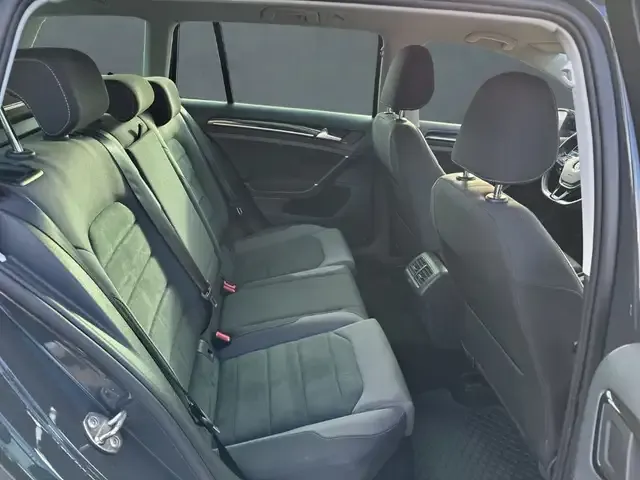 Volkswagen Golf Variant