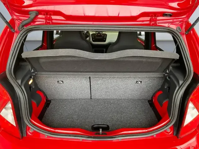 SEAT Mii
